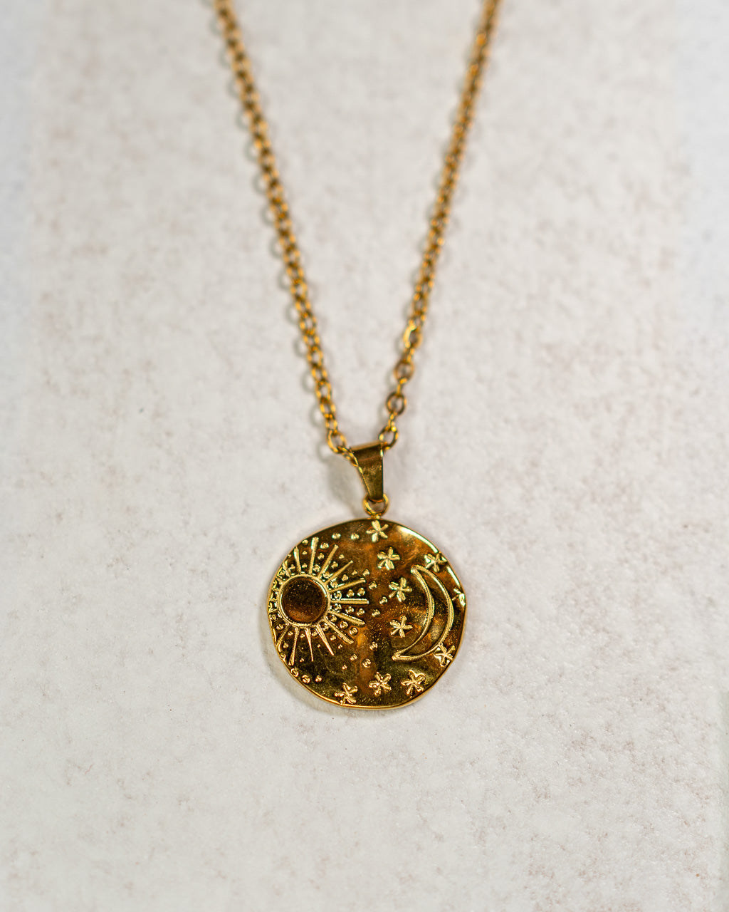 Luna Sun